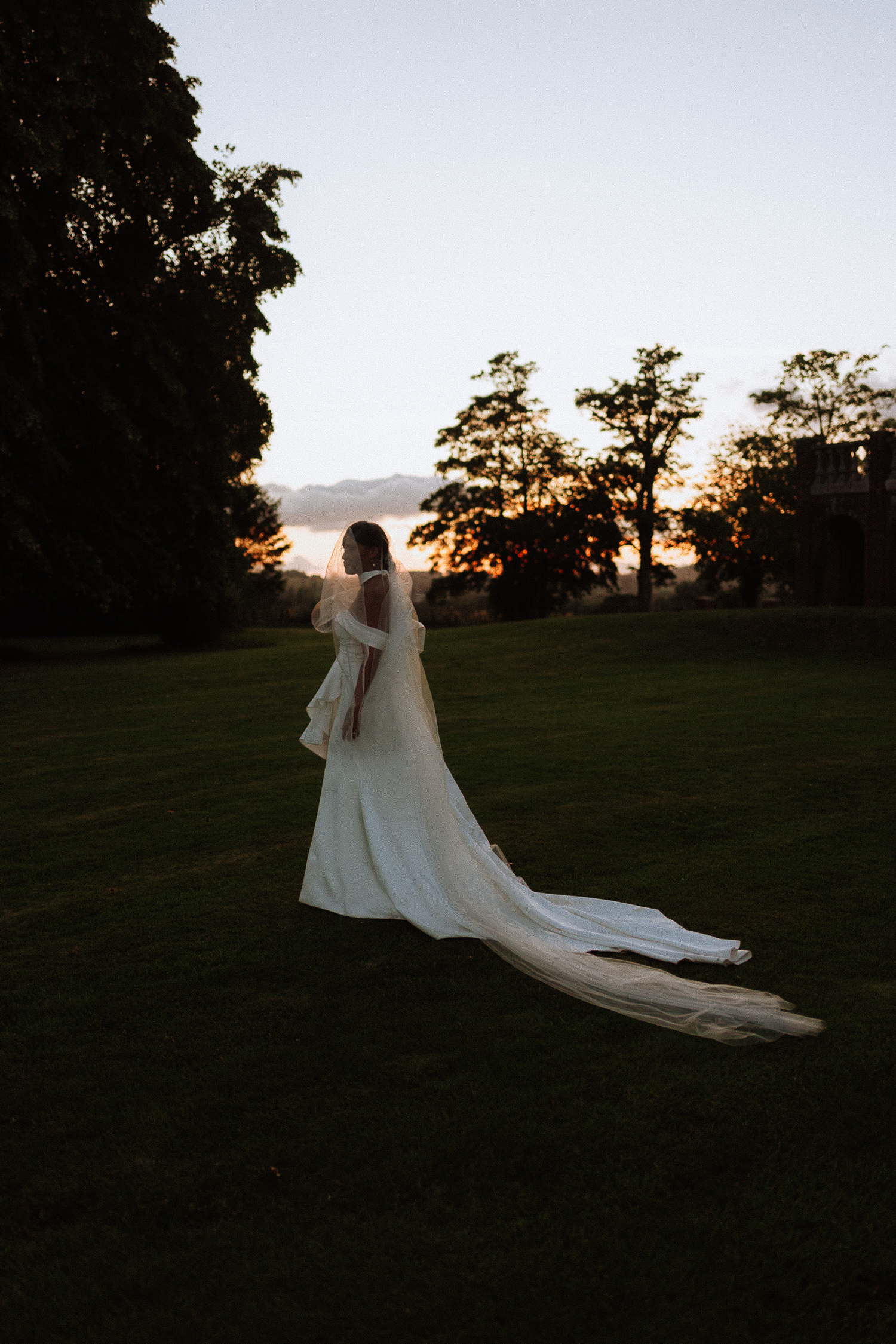 SANT FFRAED HOUSE WEDDING PHOTOGRAPHY 037 SANT FFRAED HOUSE WEDDING PHOTOGRAPHY 037